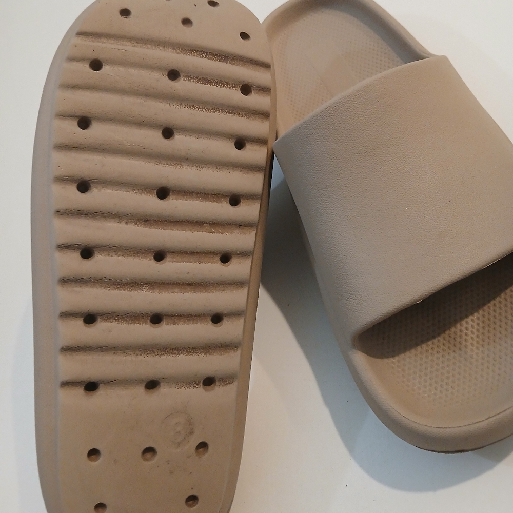 Tan Foam Slides - image 3
